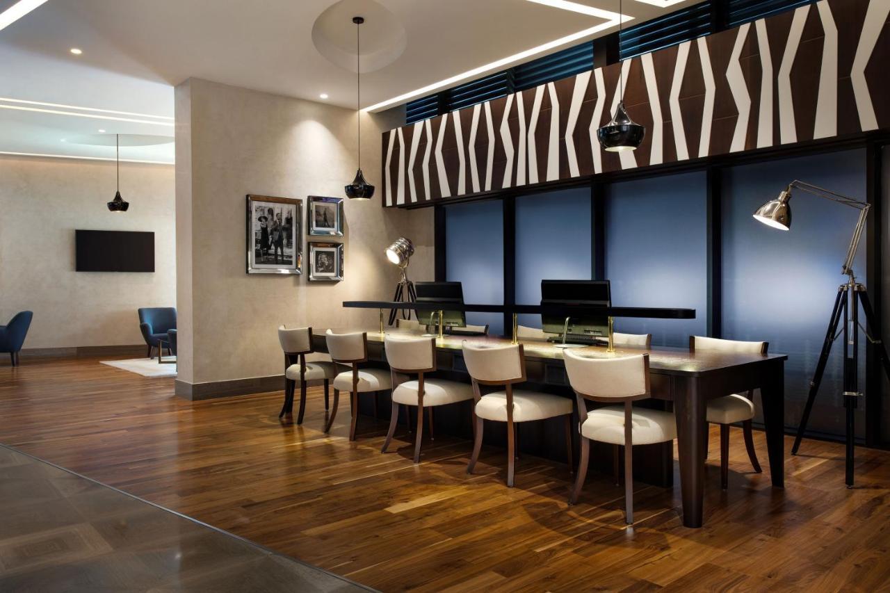 Sheraton Istanbul City Center Istambul Exterior foto