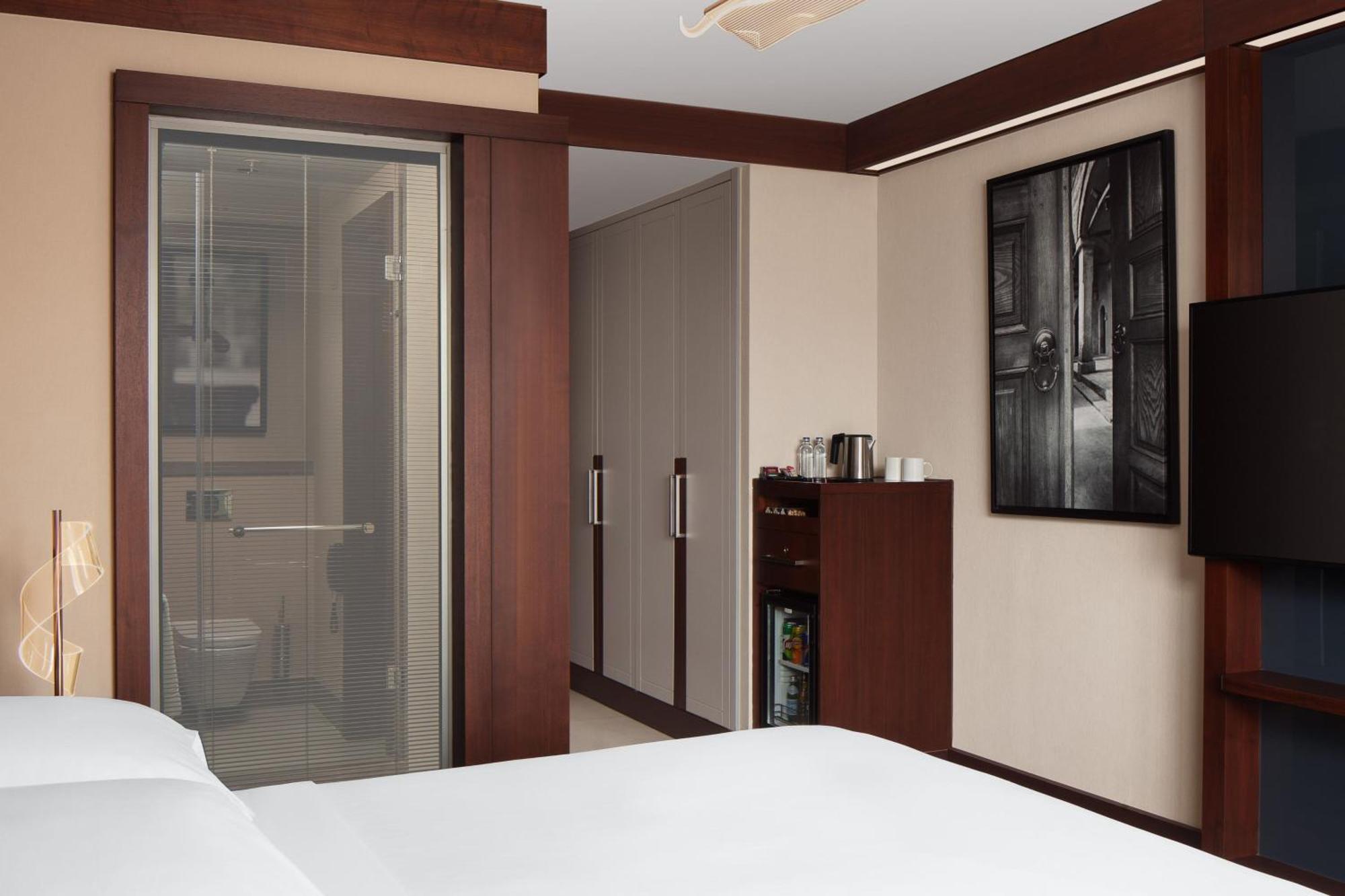 Sheraton Istanbul City Center Istambul Exterior foto