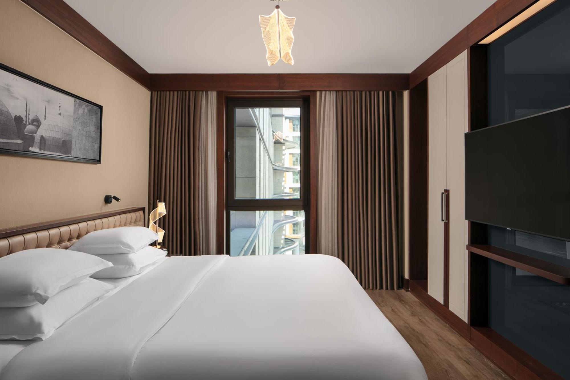 Sheraton Istanbul City Center Istambul Exterior foto
