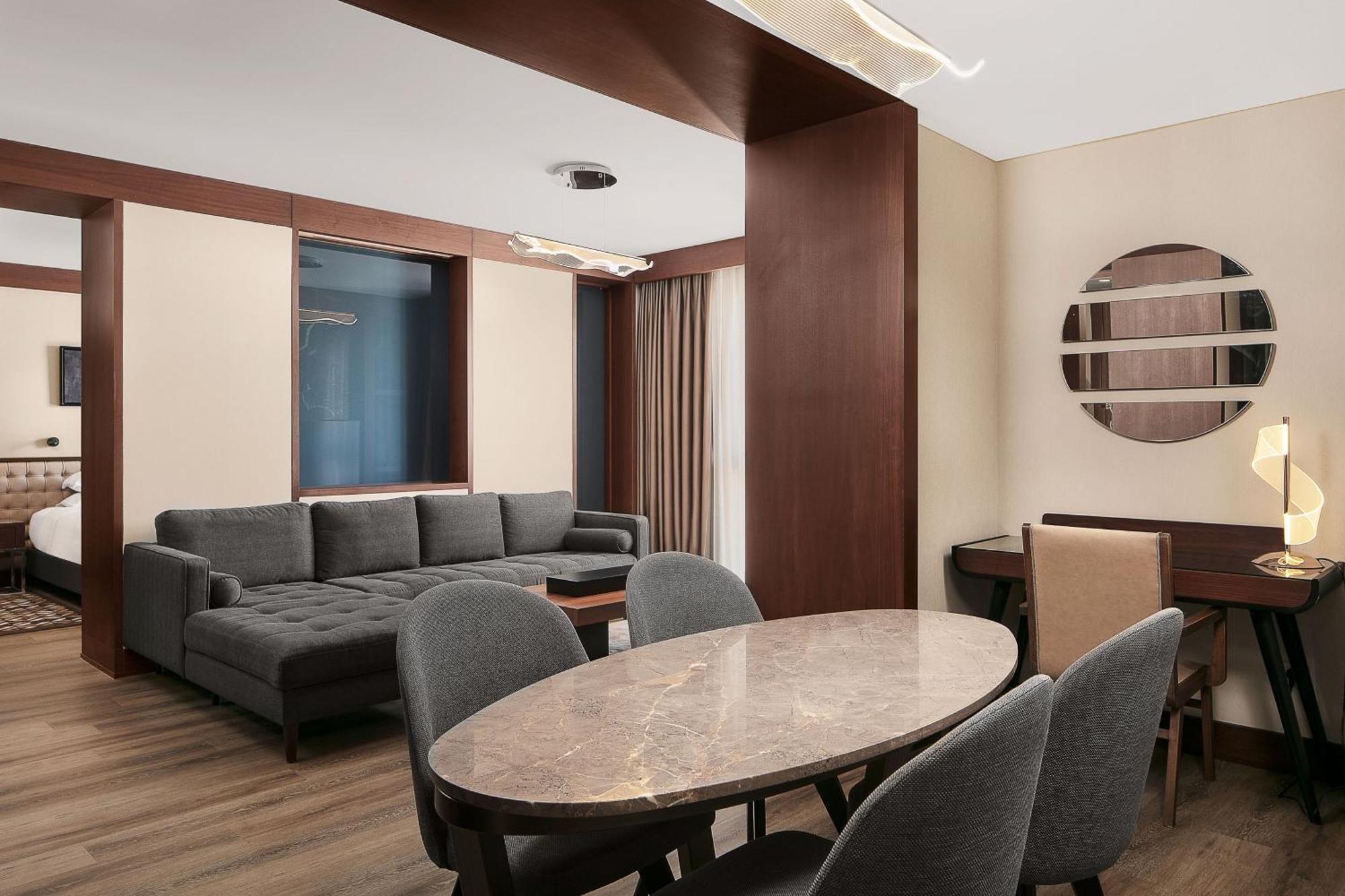 Sheraton Istanbul City Center Istambul Exterior foto